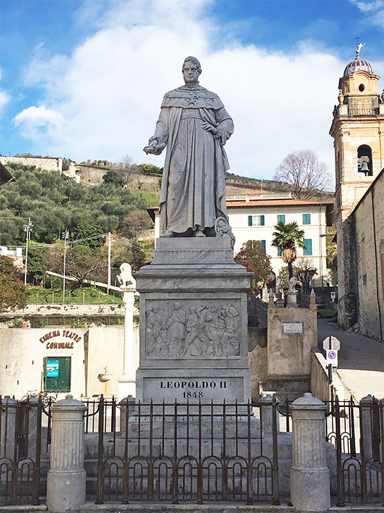 Canapone a Pietrasanta