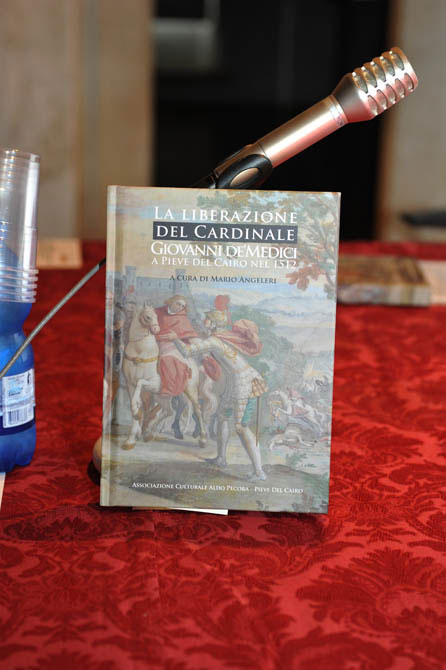 La copertina del volume “La liberazione del Cardinale Giovanni de' Medici a Pieve del Cairo nel 1512”  (©Emma Leonardi)