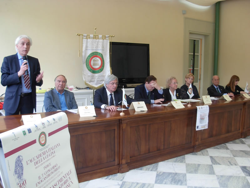 La cerimonia di premiazione dei vincitori del concorso "La cucina rinascimentale nel territorio della Versilia Storica al tempo di Papa Leone X”, Villa Bertelli, Forte dei Marmi (@Giovanni Spadaro)