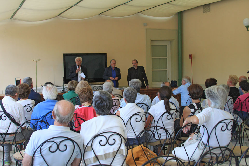 Alcuni momenti della conferenza “Il prima e il dopo del Lodo di Papa Leone X sulla questione versiliese” (©Matteo Varisco)