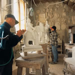 La lavorazione del marmo nei laboratori di scultura